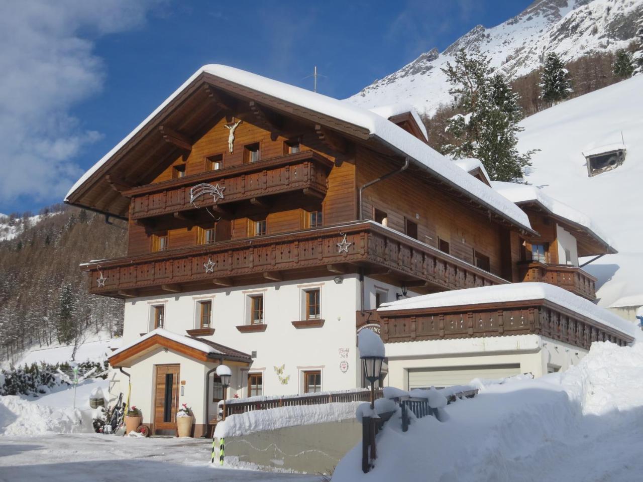 Apartmenthaus Innerkratzerhof Prägraten Exterior photo